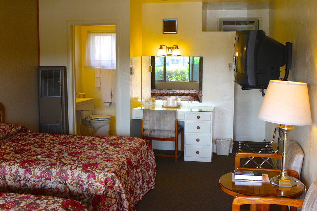 Melody Ranch Motel Paso Robles Pokoj fotografie
